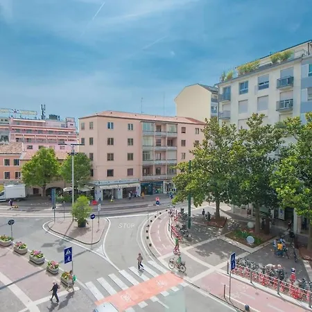 Modern, Contemporary Flat-15 Minutes To Venice Apartamento Mestre