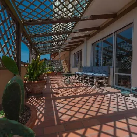 Modern, Contemporary Flat-15 Minutes To Venice Apartamento *